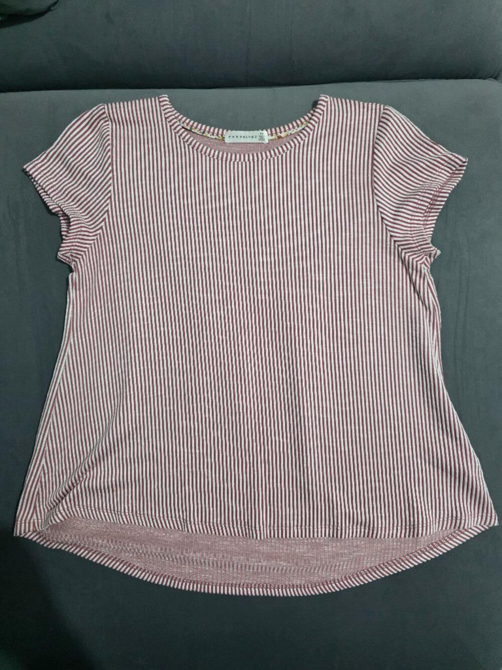 Retrology Striped Blouse Petite Medium – Flowy Fit - Picture 2 of 4